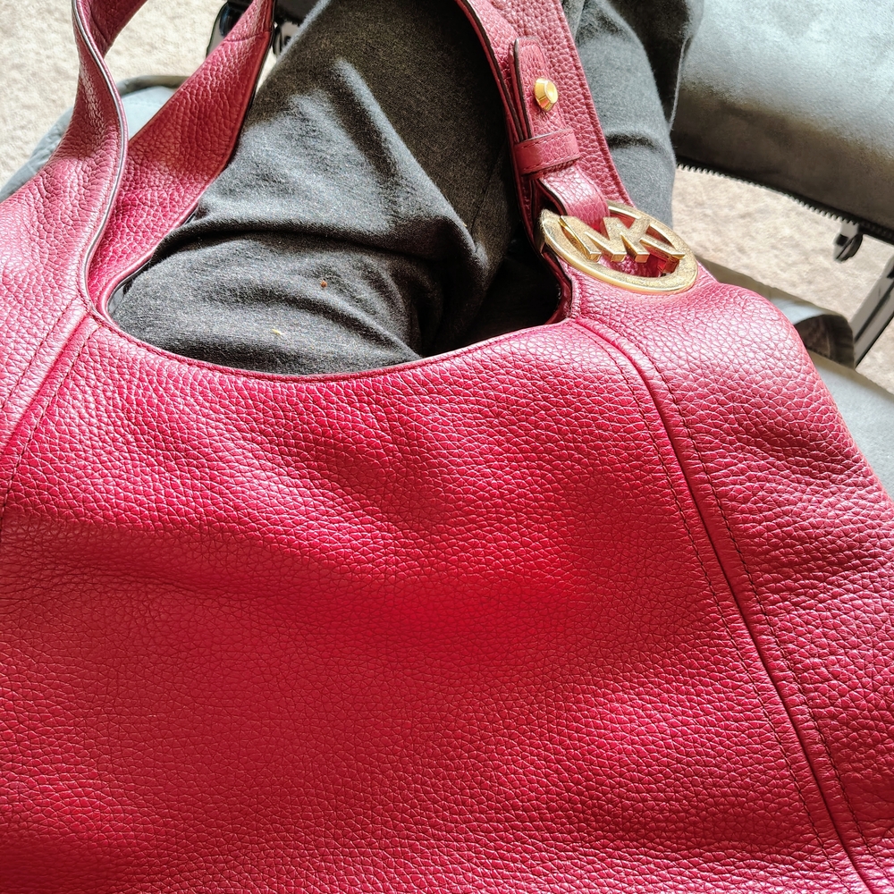 Michael Kors Red Pebbled Leather Hobo Shoulder Bag with Gold MK Logo - Picture 3 of 16